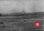 Immagine di Le forze tedesche su offensiva in Lettonia Lettonia, 1941, secondo 24 filmato di repertorio 65675047186