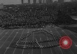 Standbild NFL Riesen versus Bären in 1963 Chicago Illinois USA, 1963, aus Sekunde 6 historischem Filmmaterial Videoclip 65675047251