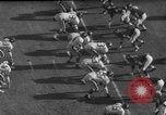 Standbild NFL Riesen versus Bären in 1963 Chicago Illinois USA, 1963, aus Sekunde 26 historischem Filmmaterial Videoclip 65675047251