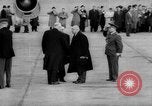 Standbild Dwight D Eisenhower Asien, 1959, aus Sekunde 28 historischem Filmmaterial Videoclip 65675047252