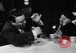 Image Donut trempant semaine New York United States USA, 1946, de la seconde 26 séquences d'archives historiques vidéo 65675047264