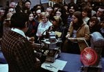 Standbild Franchise System Übereinkommen New York City USA, 1974, aus Sekunde 5 historischem Filmmaterial Videoclip 65675047266