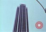 Standbild Franchise System Übereinkommen New York City USA, 1974, aus Sekunde 43 historischem Filmmaterial Videoclip 65675047266