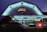 Standbild Franchise System United States USA, 1974, aus Sekunde 12 historischem Filmmaterial Videoclip 65675047268