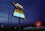 Standbild Franchise System United States USA, 1974, aus Sekunde 13 historischem Filmmaterial Videoclip 65675047268