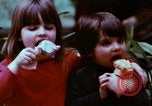 Standbild Franchise System United States USA, 1974, aus Sekunde 31 historischem Filmmaterial Videoclip 65675047268
