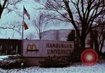 Standbild Franchise System United States USA, 1974, aus Sekunde 7 historischem Filmmaterial Videoclip 65675047270