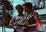 Standbild Franchise System United States USA, 1974, aus Sekunde 8 historischem Filmmaterial Videoclip 65675047272