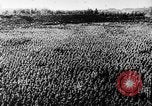 Standbild Hitler Youth Meeting Thüringen Deutschland, 1933, aus Sekunde 25 historischem Filmmaterial Videoclip 65675047295