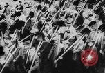 Standbild Adolf Hitler an der Autobahn bahnbrechende Frankfurt Deutschland, 1933, aus Sekunde 20 historischem Filmmaterial Videoclip 65675047298