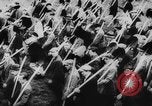 Standbild Adolf Hitler an der Autobahn bahnbrechende Frankfurt Deutschland, 1933, aus Sekunde 22 historischem Filmmaterial Videoclip 65675047298