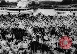 Standbild Adolf Hitler an der Autobahn bahnbrechende Frankfurt Deutschland, 1933, aus Sekunde 43 historischem Filmmaterial Videoclip 65675047298