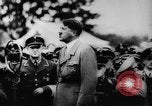 Standbild Adolf Hitler an der Autobahn bahnbrechende Frankfurt Deutschland, 1933, aus Sekunde 56 historischem Filmmaterial Videoclip 65675047298