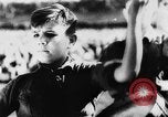 Standbild Adolf Hitler auf dem sechsten Parteitag Adressen Jugend Deutschland, 1934, aus Sekunde 12 historischem Filmmaterial Videoclip 65675047304