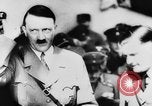 Standbild Adolf Hitler auf dem sechsten Parteitag Adressen Jugend Deutschland, 1934, aus Sekunde 23 historischem Filmmaterial Videoclip 65675047304