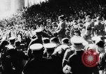 Standbild Adolf Hitler auf dem sechsten Parteitag Adressen Jugend Deutschland, 1934, aus Sekunde 28 historischem Filmmaterial Videoclip 65675047304