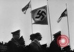 Standbild Adolf Hitler im Jahr 1936 Naziaufmarsch Nürnberg Deutschland, 1936, aus Sekunde 8 historischem Filmmaterial Videoclip 65675047307