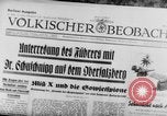 Image Adresses d'Adolf Hitler Autrichiens pendant Anschluss Vienne Autriche, 1938, de la seconde 9 séquences d'archives historiques vidéo 65675047328