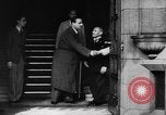 Immagine di Tedeschi attacco polacco difensori in ufficio postale a Danzica Danzica Polonia, 1939, secondo 26 filmato di repertorio 65675047347