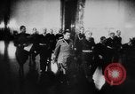 Image le chant d'un pacte Berlin Allemagne, 1940, de la seconde 13 séquences d'archives historiques vidéo 65675047353