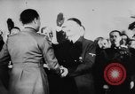 Image le chant d'un pacte Berlin Allemagne, 1940, de la seconde 36 séquences d'archives historiques vidéo 65675047353