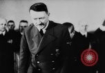 Image le chant d'un pacte Berlin Allemagne, 1940, de la seconde 48 séquences d'archives historiques vidéo 65675047353