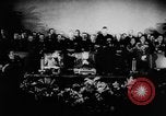 Image le chant d'un pacte Berlin Allemagne, 1940, de la seconde 58 séquences d'archives historiques vidéo 65675047353