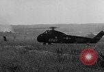 Standbild Rifle Squad Truppen United States USA, 1961, aus Sekunde 56 historischem Filmmaterial Videoclip 65675047370
