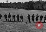 Standbild Rifle Squad Truppen United States USA, 1961, aus Sekunde 14 historischem Filmmaterial Videoclip 65675047371