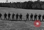 Standbild Rifle Squad Truppen United States USA, 1961, aus Sekunde 15 historischem Filmmaterial Videoclip 65675047371