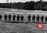 Standbild Rifle Squad Truppen United States USA, 1961, aus Sekunde 25 historischem Filmmaterial Videoclip 65675047371