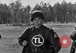 Standbild Rifle Squad Truppen United States USA, 1961, aus Sekunde 29 historischem Filmmaterial Videoclip 65675047371