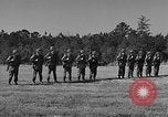 Standbild Rifle Squad Truppen United States USA, 1961, aus Sekunde 51 historischem Filmmaterial Videoclip 65675047371