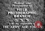 Standbild blinde Bombardierung United States USA, 1945, aus Sekunde 30 historischem Filmmaterial Videoclip 65675047379