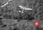 Standbild blinde Bombardierung United States USA, 1945, aus Sekunde 57 historischem Filmmaterial Videoclip 65675047379