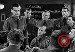 Image le peloton de fusiliers United States USA, 1942, de la seconde 10 séquences d'archives historiques vidéo 65675047384