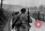 Standbild Amerikanische Infanterie im Zweiten Weltkrieg europäische Theater, 1944, aus Sekunde 37 historischem Filmmaterial Videoclip 65675047390