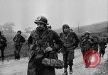 Standbild Amerikanische Infanterie im Zweiten Weltkrieg europäische Theater, 1944, aus Sekunde 44 historischem Filmmaterial Videoclip 65675047390