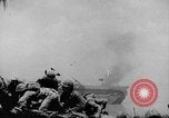 Standbild Amerikanische Infanterie im Zweiten Weltkrieg europäische Theater, 1944, aus Sekunde 49 historischem Filmmaterial Videoclip 65675047390