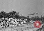 Standbild Dekontaminierungsmethoden United States USA, 1942, aus Sekunde 49 historischem Filmmaterial Videoclip 65675047393