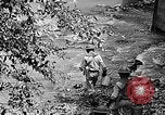Standbild Dekontaminierungsmethoden United States USA, 1942, aus Sekunde 42 historischem Filmmaterial Videoclip 65675047394