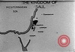 Image berger arabe joue instrument Palestine, 1941, de la seconde 17 séquences d'archives historiques vidéo 65675047419
