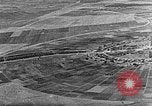 Immagine di La vita in moshav sionista e colonie Kibbutz Palestina, 1941, secondo 22 filmato di repertorio 65675047424