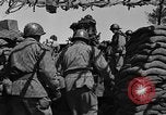 Standbild amerikanische Soldaten Kimpo Korea, 1953, aus Sekunde 36 historischem Filmmaterial Videoclip 65675047429