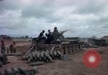 Standbild M-110 SP 8-Zoll howitzer Cu Chi Vietnam, 1967, aus Sekunde 16 historischem Filmmaterial Videoclip 65675047442