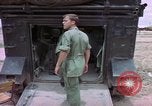 Standbild Field Artillery Digital Automatic Computer Cu Chi Vietnam, 1967, aus Sekunde 4 historischem Filmmaterial Videoclip 65675047443