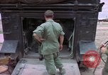 Standbild Field Artillery Digital Automatic Computer Cu Chi Vietnam, 1967, aus Sekunde 5 historischem Filmmaterial Videoclip 65675047443