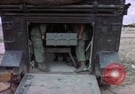 Standbild Field Artillery Digital Automatic Computer Cu Chi Vietnam, 1967, aus Sekunde 17 historischem Filmmaterial Videoclip 65675047443