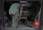Standbild Field Artillery Digital Automatic Computer Cu Chi Vietnam, 1967, aus Sekunde 23 historischem Filmmaterial Videoclip 65675047443