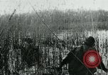Standbild russische Truppen Ostfront europäischen Theater, 1945, aus Sekunde 36 historischem Filmmaterial Videoclip 65675047451